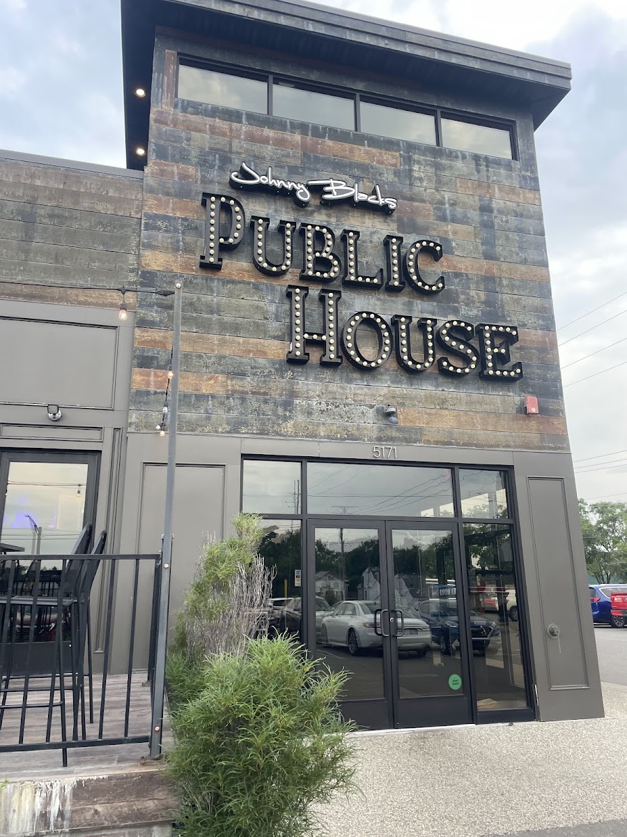 Johnny Black's Public House